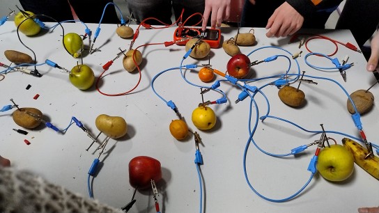 2025-03-28 Projekt Hrabal fyz5