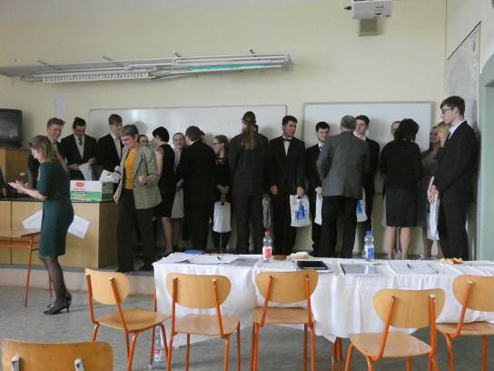 ...a předávání upomínkových předmětů