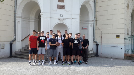 Basketbalisté odjíždějící do Francie