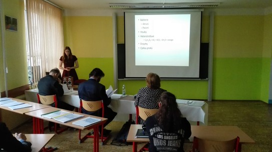 KK SOČ 2015: A. Košinová během obhajoby