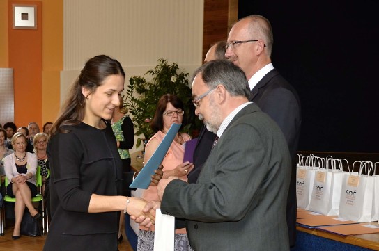 KK SOČ 2018: Anička dostává diplom