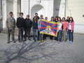 TIBET - studenti podpořili akci Vlajka pro Tibet